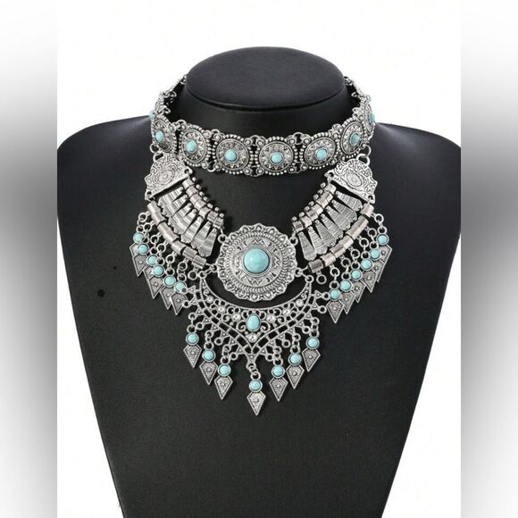 Free People Jewelry - Boho necklace N1287